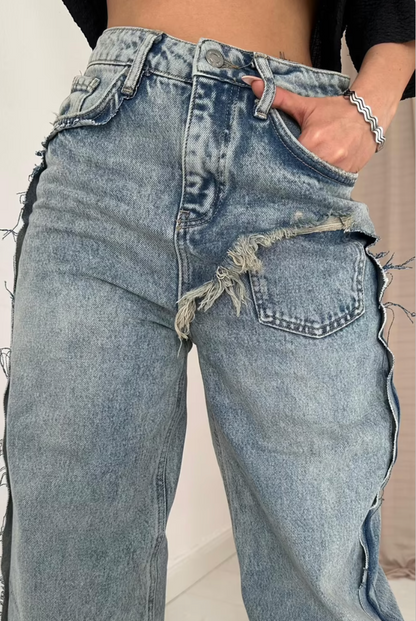 Jeans con spacco laterale