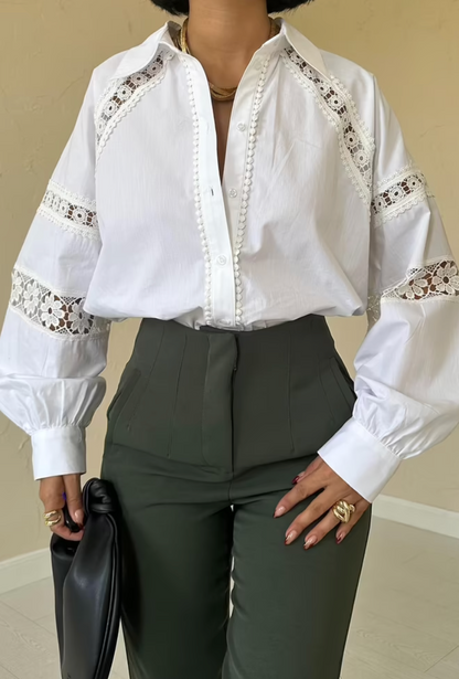Pantaloni a vita alta